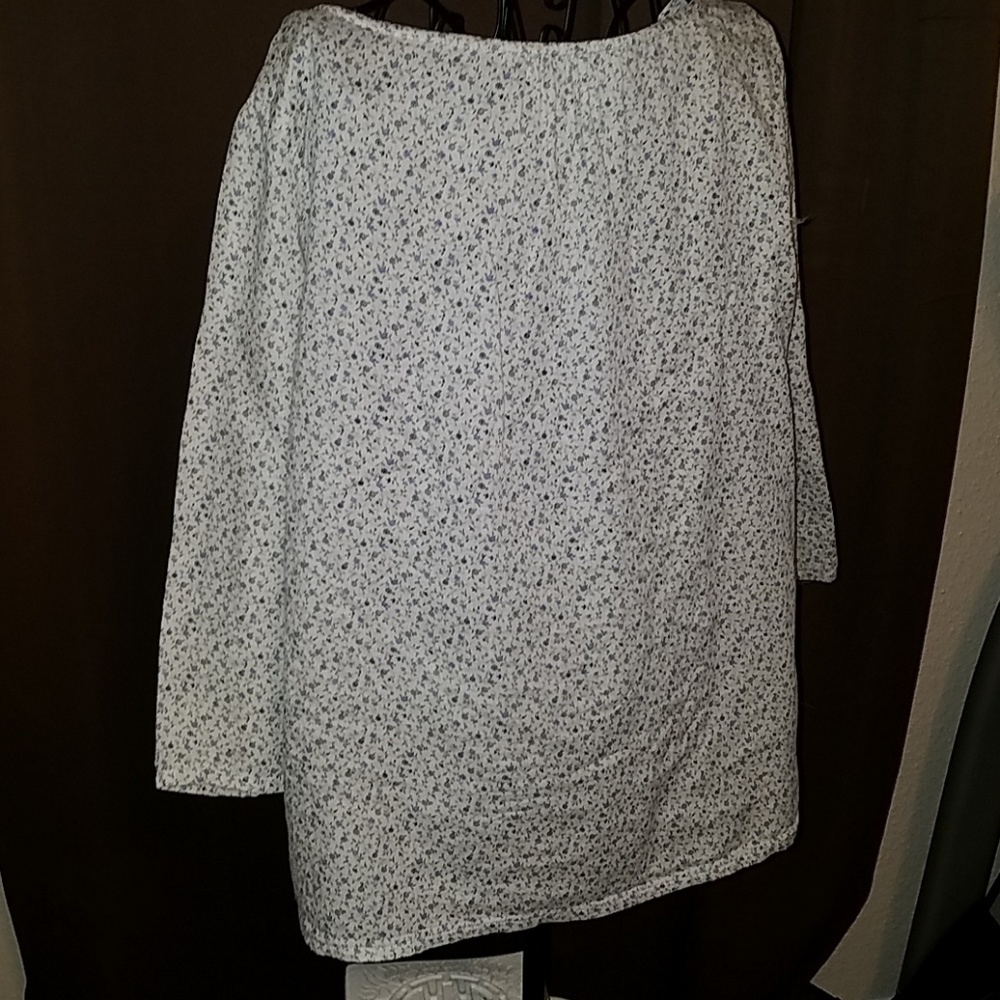 Blouse - Picture 4 of 6